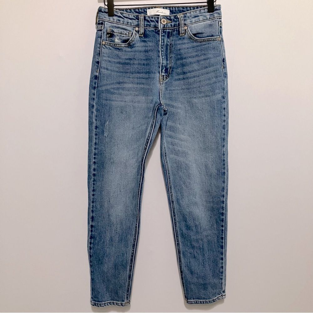 Kancan Jeans Women Size 26 Straight Leg Medium Wash Mid Rise